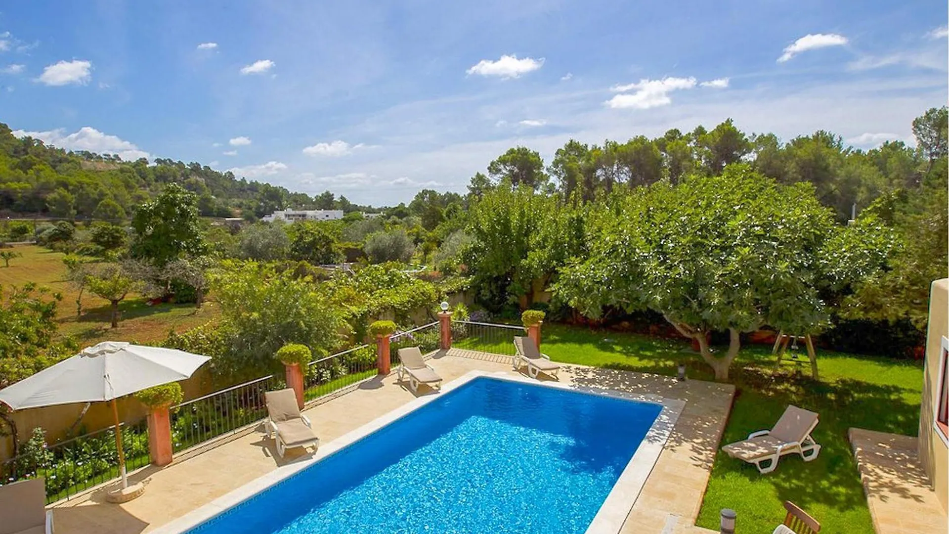 Villa El Abuelo Santa Eularia des Riu Vakantiehuis