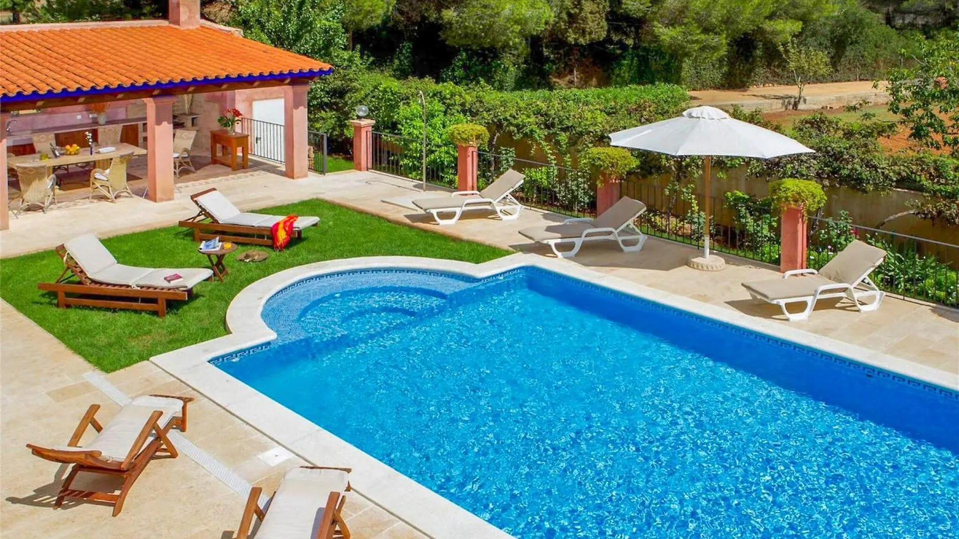 Villa El Abuelo Santa Eulària des Riu 0*,